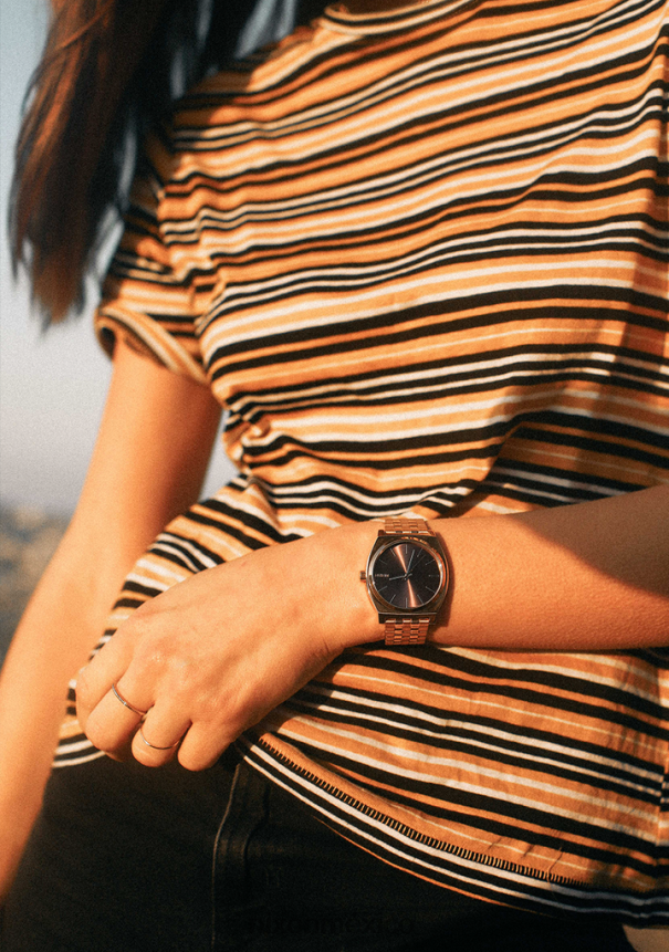 Nixon cajero de tiempo medio Z2VL2N227 mirar todo oro rosa