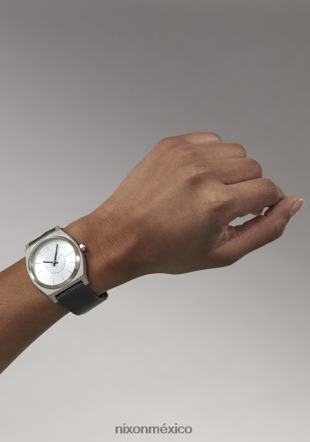 Nixon contador de tiempo independiente Z2VL2N127 mirar todo plateado