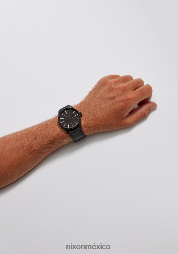 Nixon cuero centinela Z2VL2N48 mirar negro mate/oro