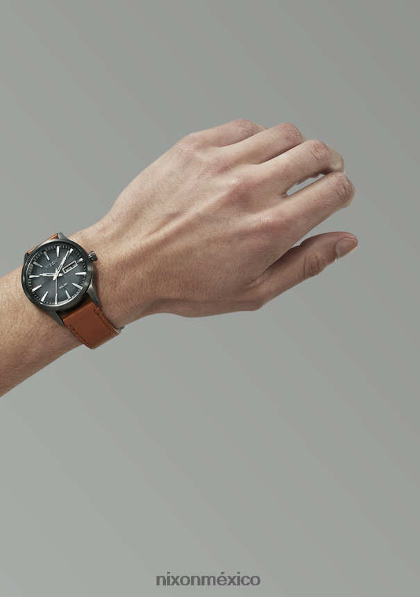 Nixon cuero solar centinela Z2VL2N93 mirar bronce