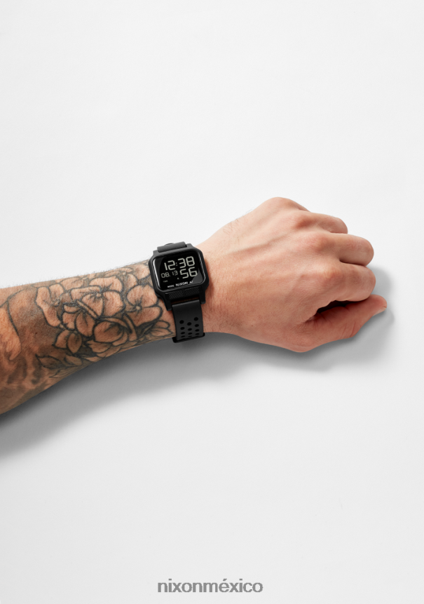 Nixon calor Z2VL2N160 mirar todo negro