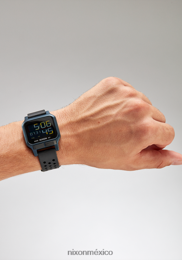 Nixon calor Z2VL2N163 mirar azul