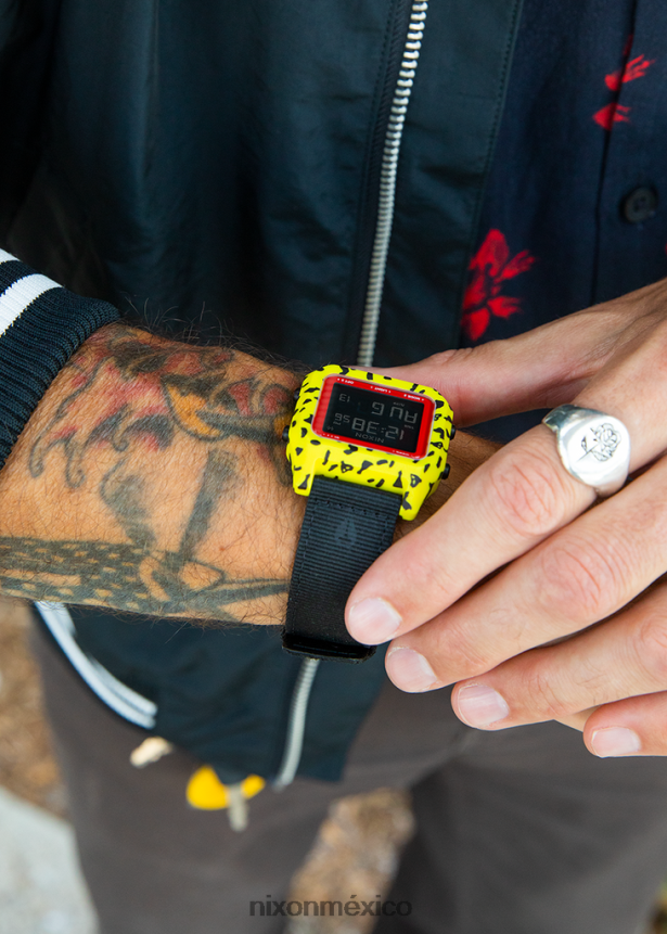 Nixon grapa de piedras rodantes Z2VL2N217 mirar amarillo/negro