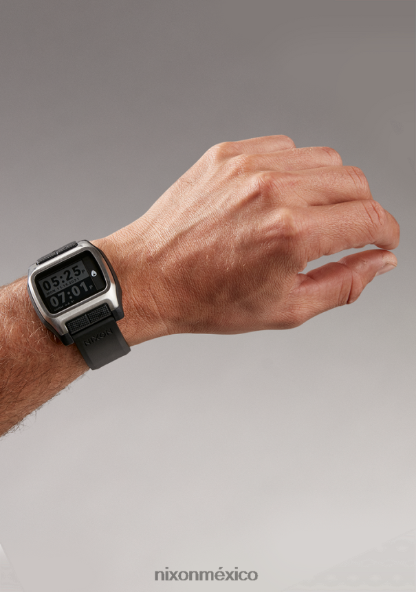 Nixon la marea alta Z2VL2N200 mirar negro plata