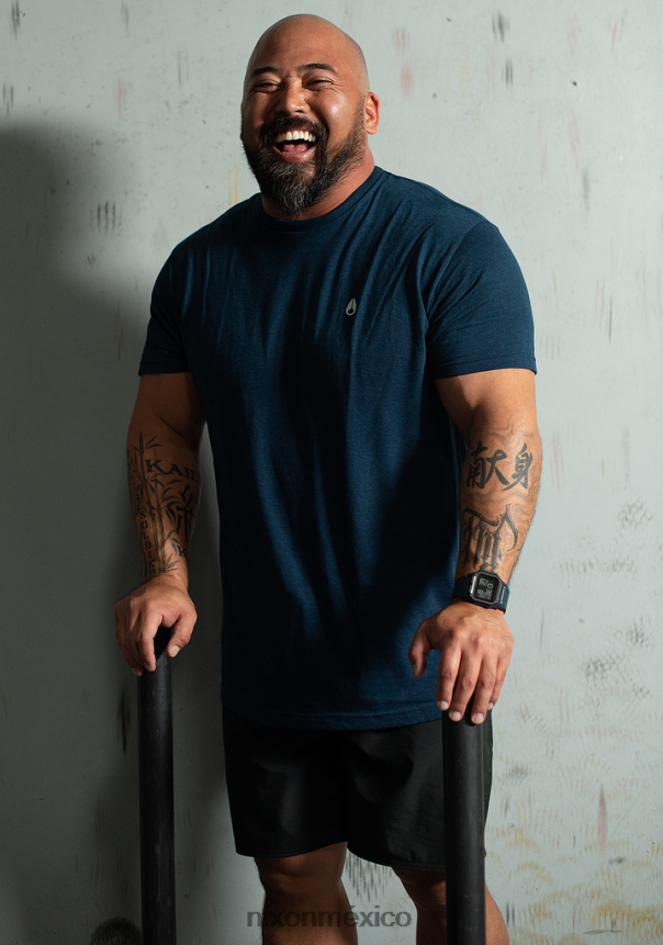 Nixon régulo Z2VL2N151 mirar pizarra oscura