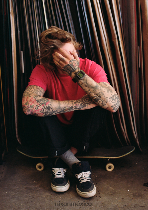 Nixon régulo Z2VL2N155 mirar excedente/carbono