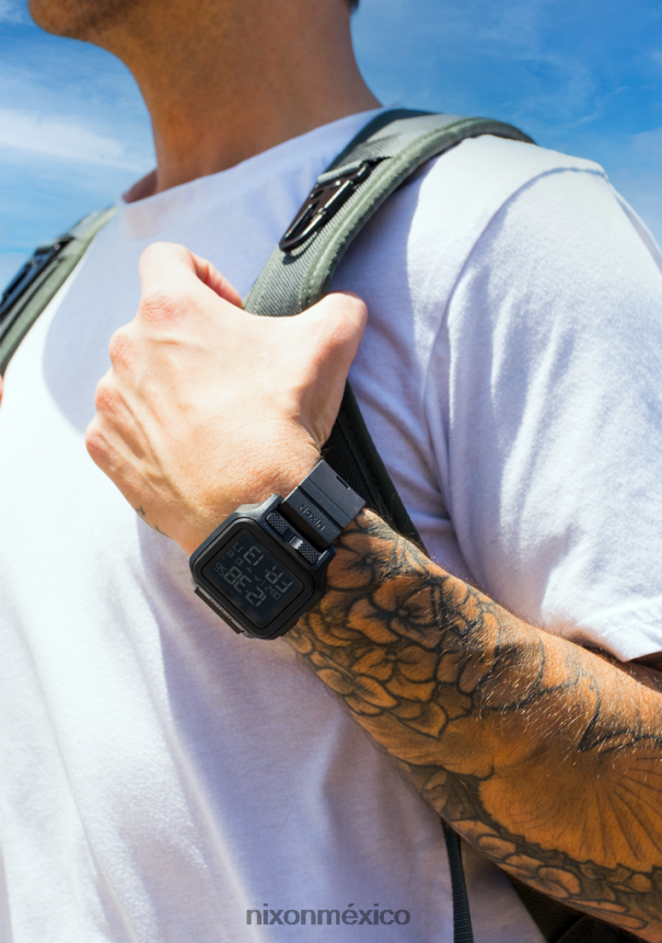 Nixon regulus mk-1 Z2VL2N196 mirar todo negro